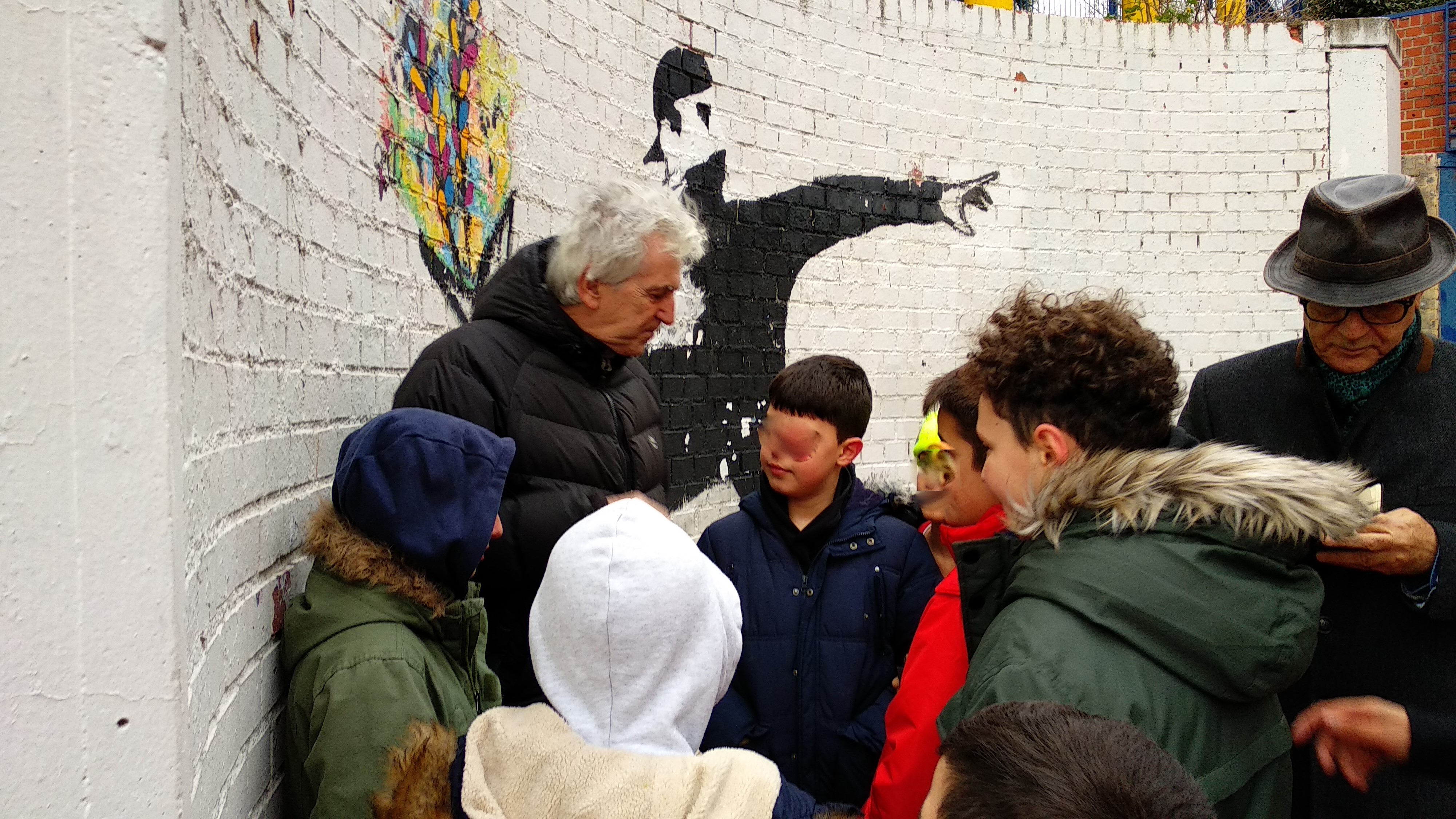 El científico Juan Luis Arsuaga y el escritor Juan José Millás en el C.C.P.